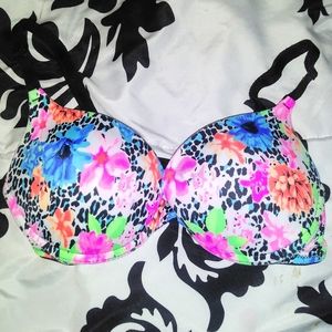 ❗MUST BUNDLE❗Floral & Leopard Printed Push-Up Bra